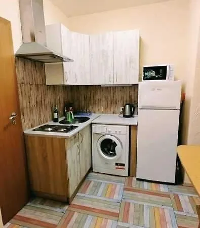 у театра музкомедии, отрада - 800м Apartment *