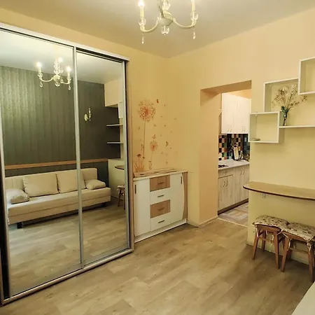 Apartment у театра музкомедии, отрада - 800м *