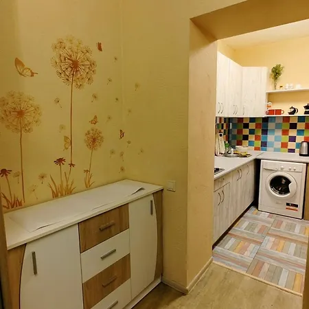 у театра музкомедии, отрада - 800м Odesa